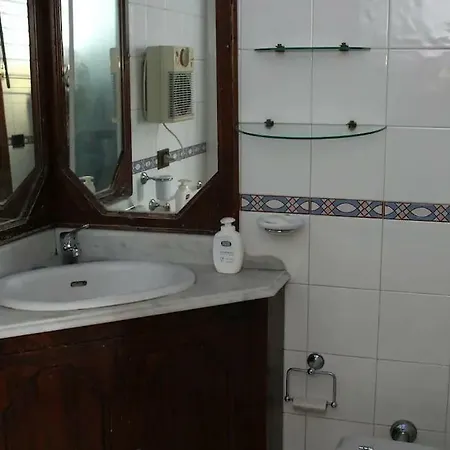 Il Vesuvio Alla Finestra Apartment *